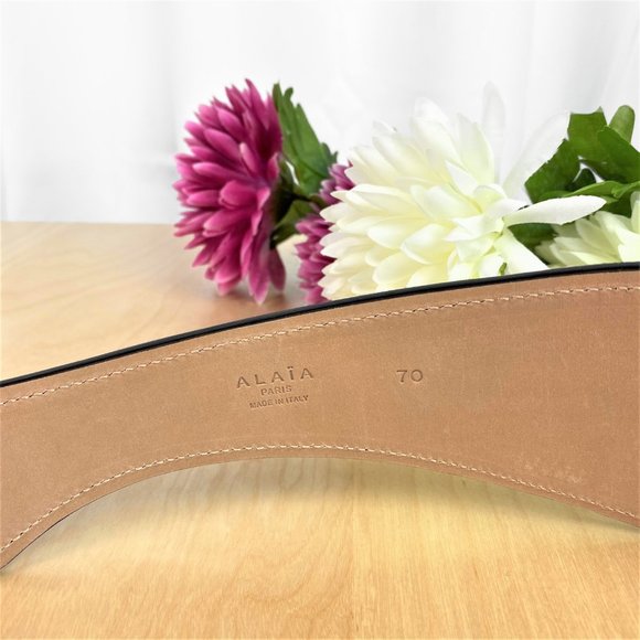 Famous Alaia Black Suede Batwing Studded Belt main image 11